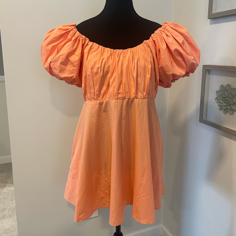 Never Worn! Abercrombie & Fitch Coral Puff Sleeve Babydoll Dress With Pockets!